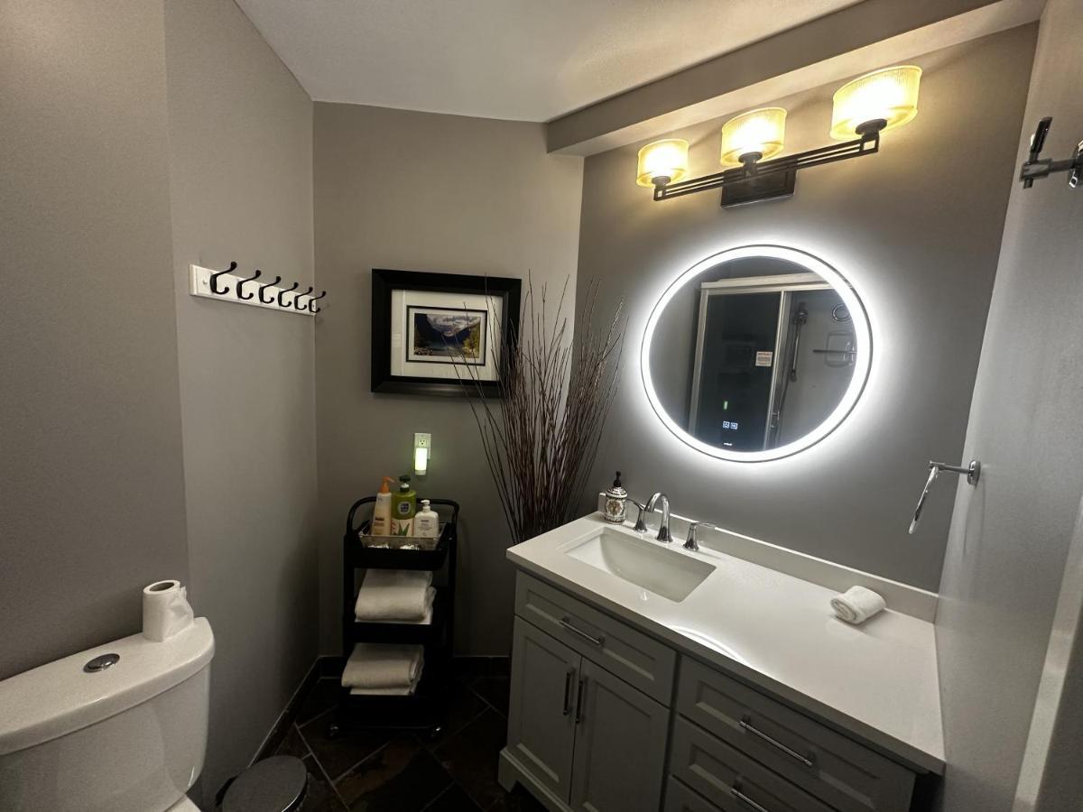 Luxury Two Queen Beds Condo - Grande Rockies Resort Indoor Parking Pool Hot Tub Gym Canmore Exteriör bild